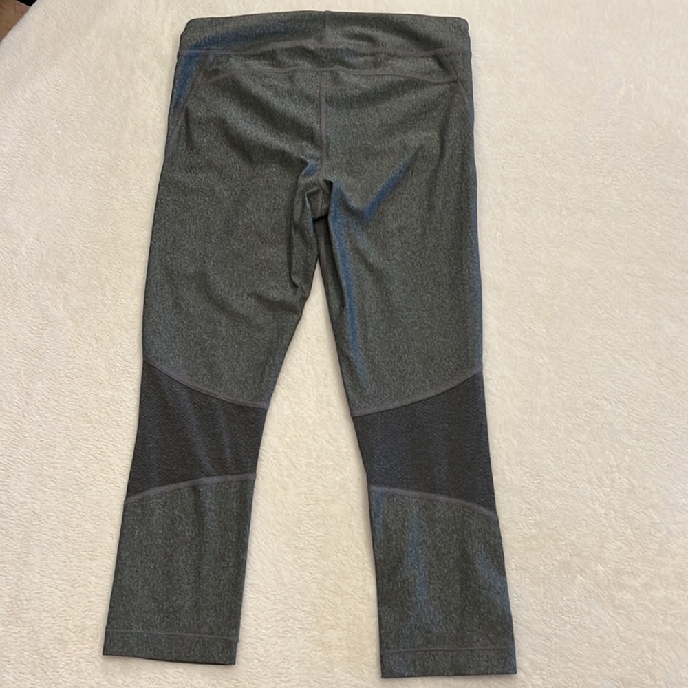 Under Armour tights - Picture 3 of 10